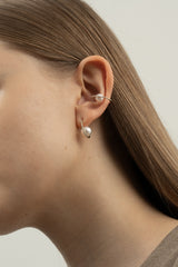 Pearl Oval Earring M - PRMAL